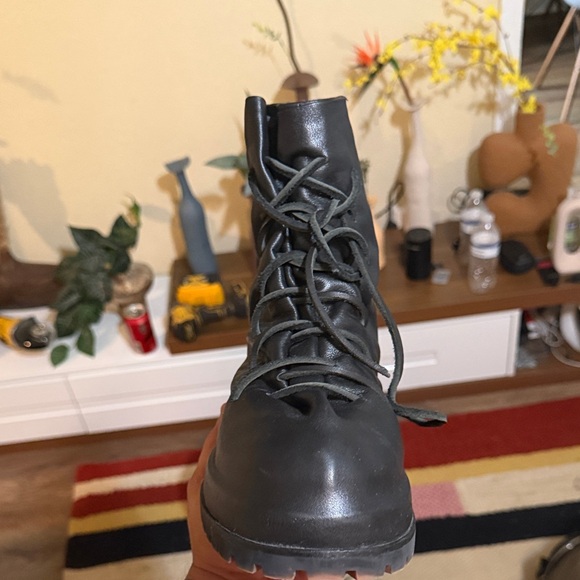 424 boots - Picture 14 of 15